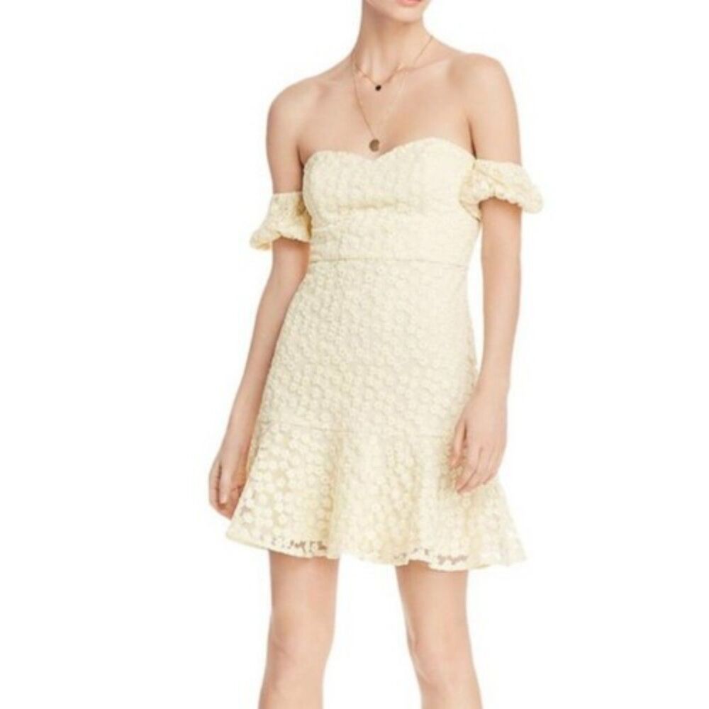 Floral Lace Off-Shoulder Mini Dress Soft Yellow Small